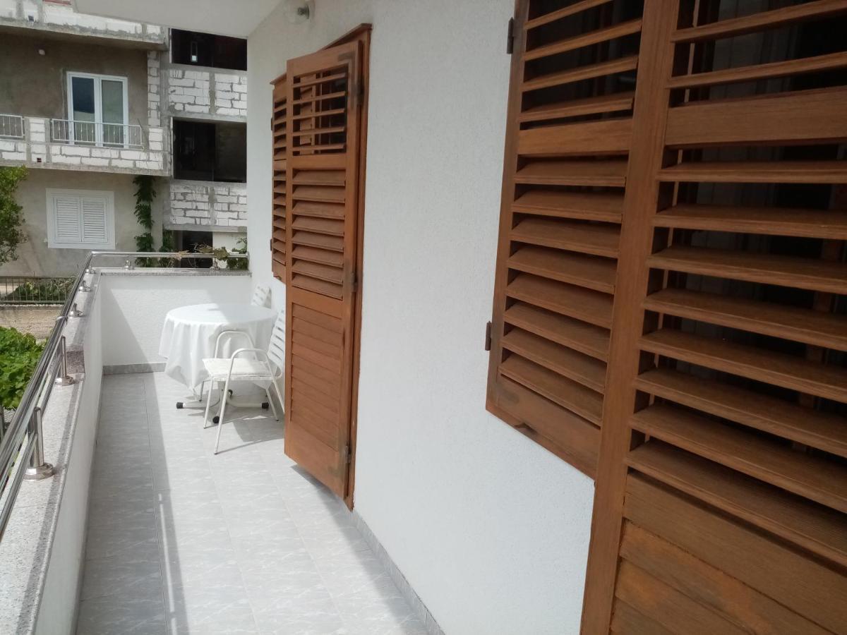 Apartments Iva Baska Voda Exterior photo