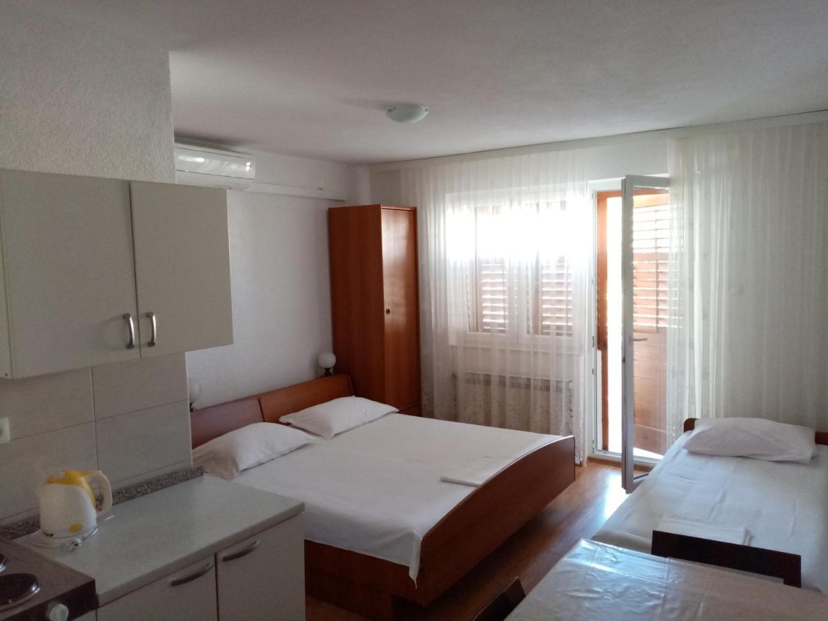 Apartments Iva Baska Voda Exterior photo